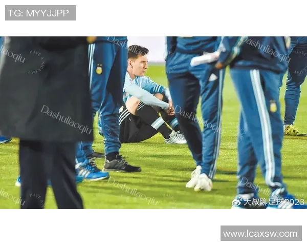 深入了解足球明星的心路历程与赛场背后的故事的采访问题探讨